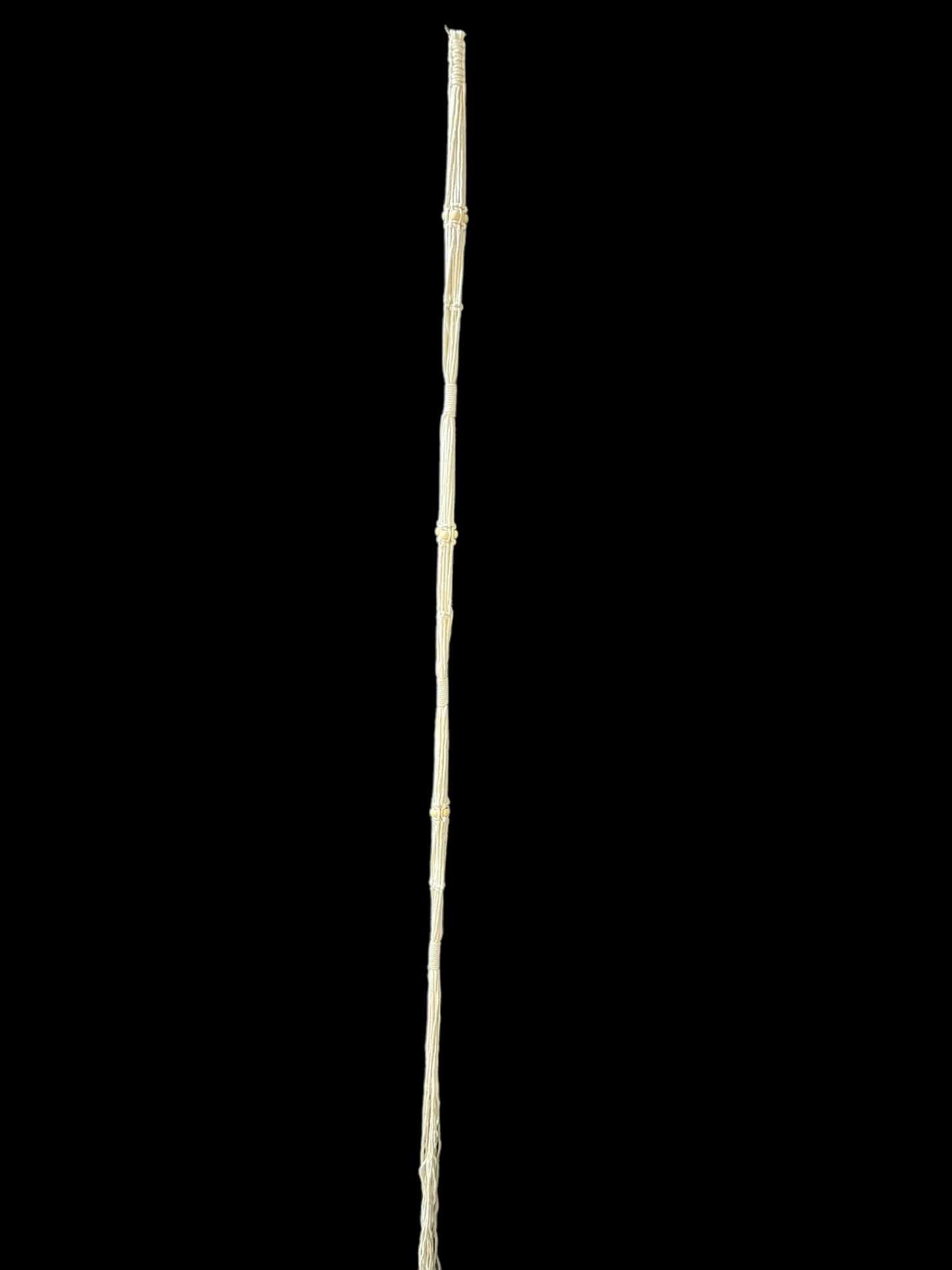 Bead it - three pot ivory macramé plant hanger